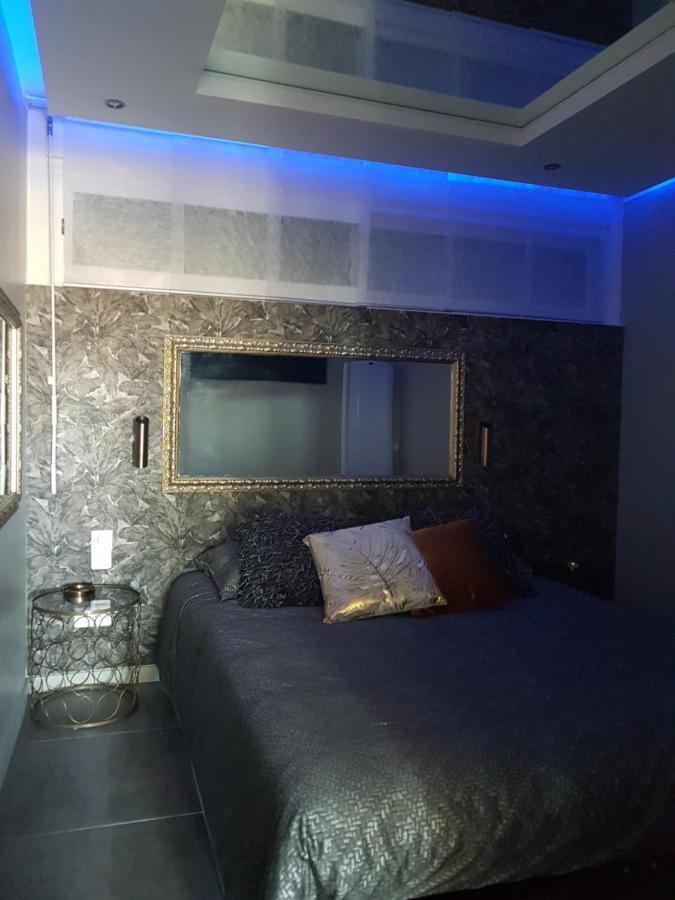 Luxury Port Ambonne Village Naturiste Apartment