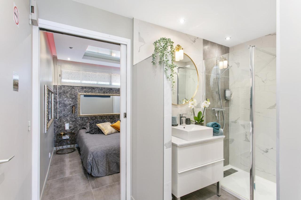 Luxury Port Ambonne Village Naturiste Apartment